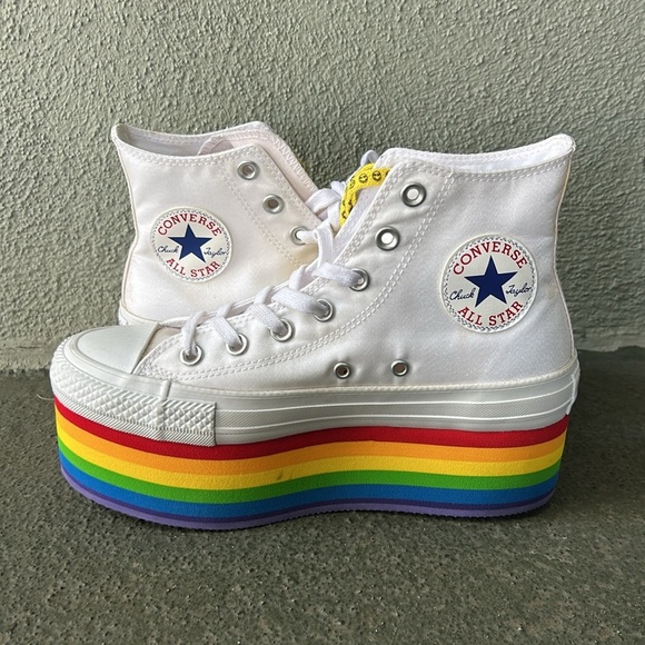 Converse  X Miley Cyrus Pride Platform Happy Hippie Chuck Taylor All Star Shoes - Picture 4 of 14